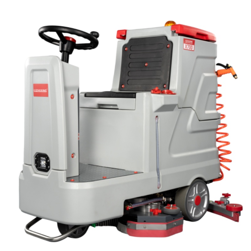 南川坦洁全自动驾驶式洗地机X700